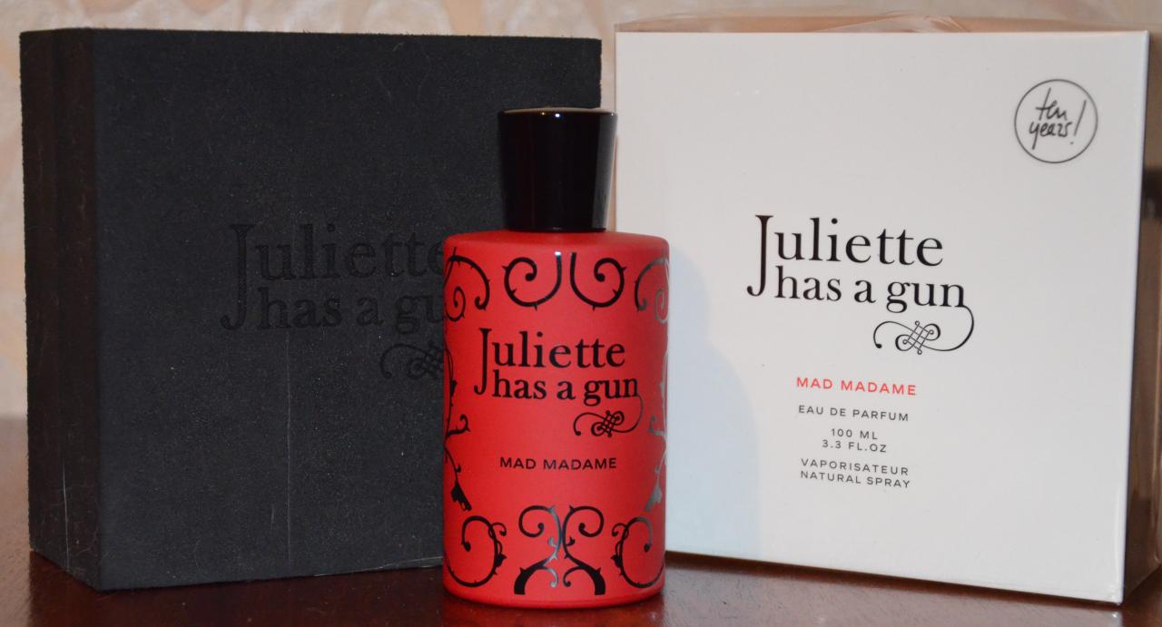 Juliette have a gun. Juliette has a Gun "Mad Madame" 100ml. Juliette has a Gun Mad Madame парфюмерная вода 100 ml. Атомайзер Juliette has a Gun. Juliette has a Gun 5ml флакон.