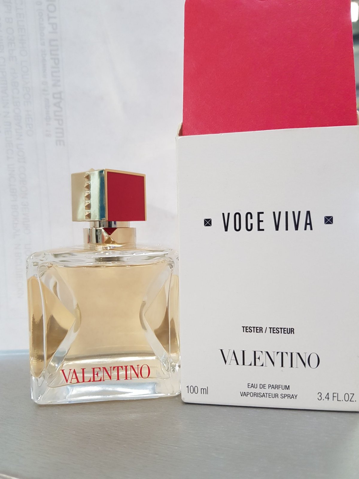 Valentino voce отзывы. Oce Viva Valentino. Valentino voce Viva Владивосток. Валентино Вива Интенс. Voce Viva Valentino аналог.