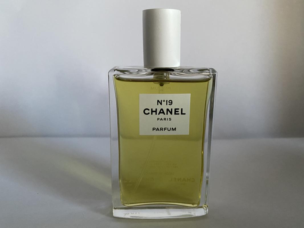 Шанель 19. Chanel 19 / Chanel 191. Chanel 19 35 мл. Тестер Chanel 19. Шанель 19 экстракт 35 мл тестер.