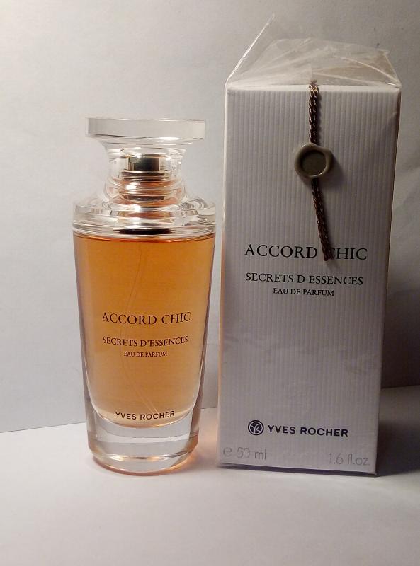 Accord chic. Ив Роше Accord Chic. Yves Rocher Accord Chic. Ив Роше парфюмерная вода Accord Chic 30 мл. Вечерний аромат Ив Роше 2016 Accord Chic.