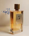 Rosendo Mateu Olfactive Expressions, NO 5 Floral Amber Sensual Musk