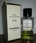 Chanel, No 19 Eau de Toilette 1970