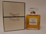 Chanel, No 19 Parfum