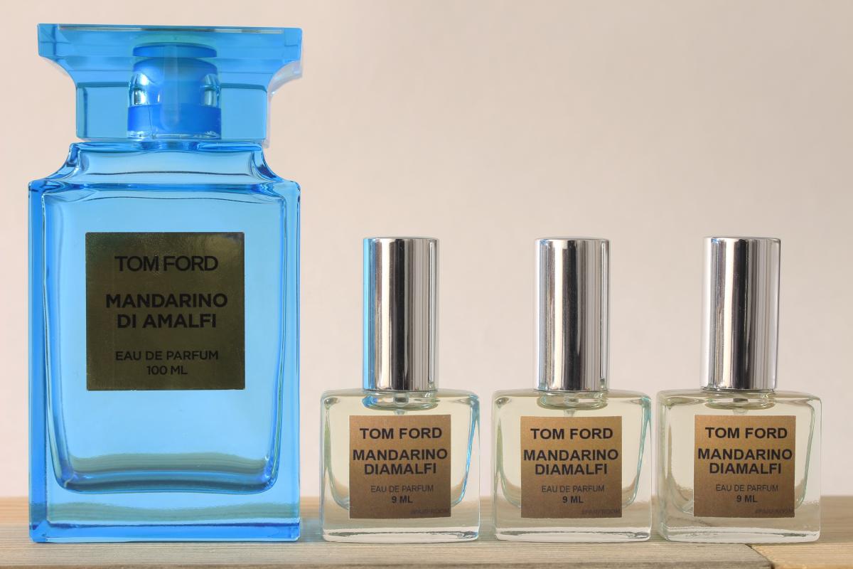 Том форд амальфи отзывы. Tom Ford Mandarino di Amalfi Ноты. Том Форд мандарин Амальфи. Rich Aroma Tom Ford Mandarino. Рени том Форд мандарино номер.