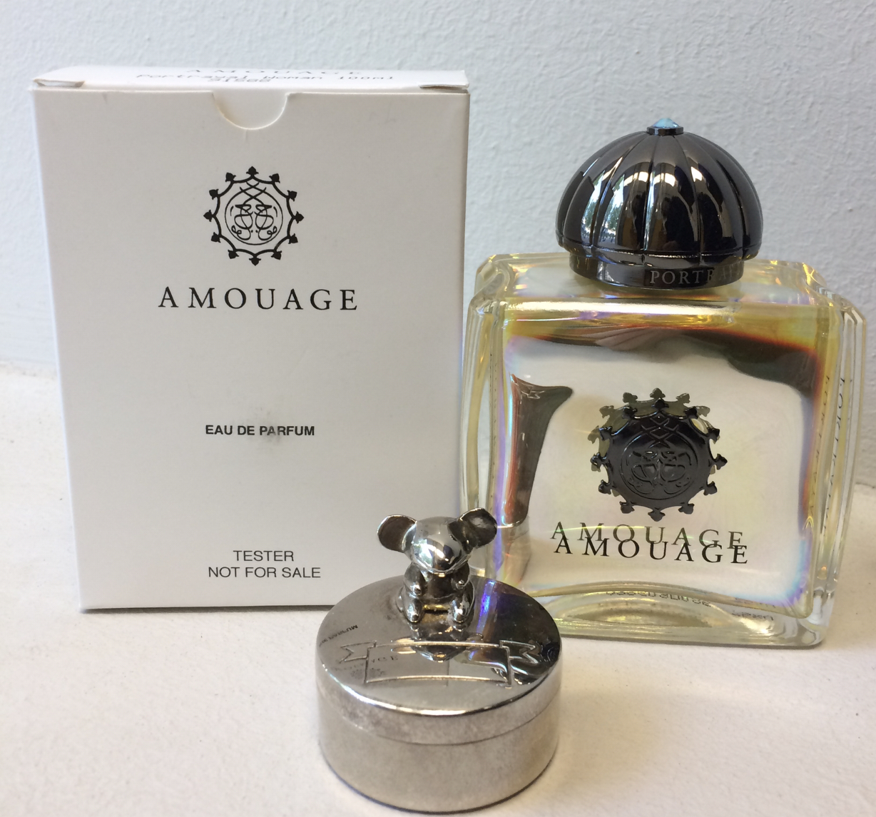 Portrayal man amouage. Enclave Amouage 10 ml. Amouage Enclave. Amouage portrayal. Амуаж Энклейв Парфюм женский.