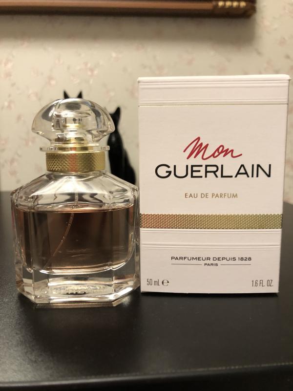 Mon guerlain. Mon Guerlain крем. Mon Guerlain Постер. Гарньер Мон герлен. Mon Guerlain мини Формат.