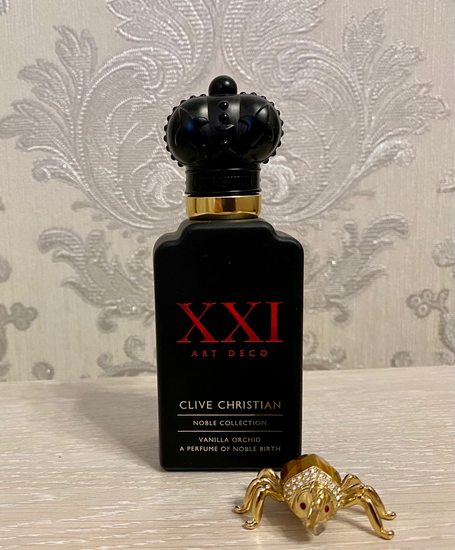 Клайв кристиан блонд. Clive Christian Vanilla Orchid. Духи Clive Christian Noble collection XXI Art deco blonde Amber. Clive Christian blonde Amber. Клайв Кристиан Амбер Вуд.