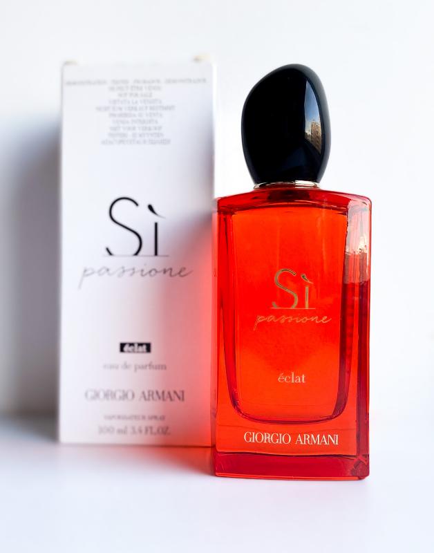 Giorgio armani si eclat. Си розовые.