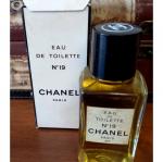 Chanel, No 19 Eau de Toilette