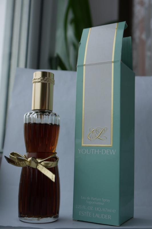 Lauder youth dew