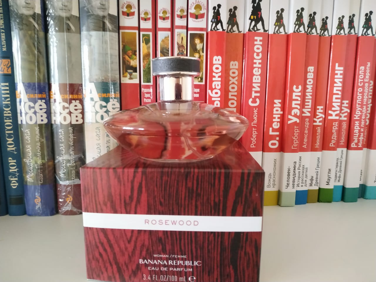 Banana Republic Rosewood. Banana Republic Rosewood упаковка коробки.