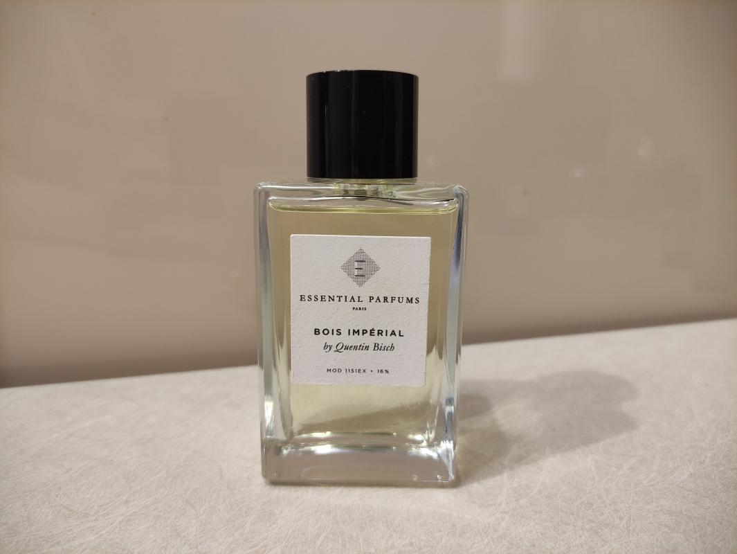 Essential Parfums bois Imperial. Мыло bois Imperial. Bois Imperial фото.