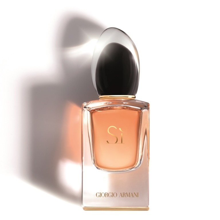 Джорджио армани си. Giorgio Armani si le Parfum духи. Гиоргио Армани си.