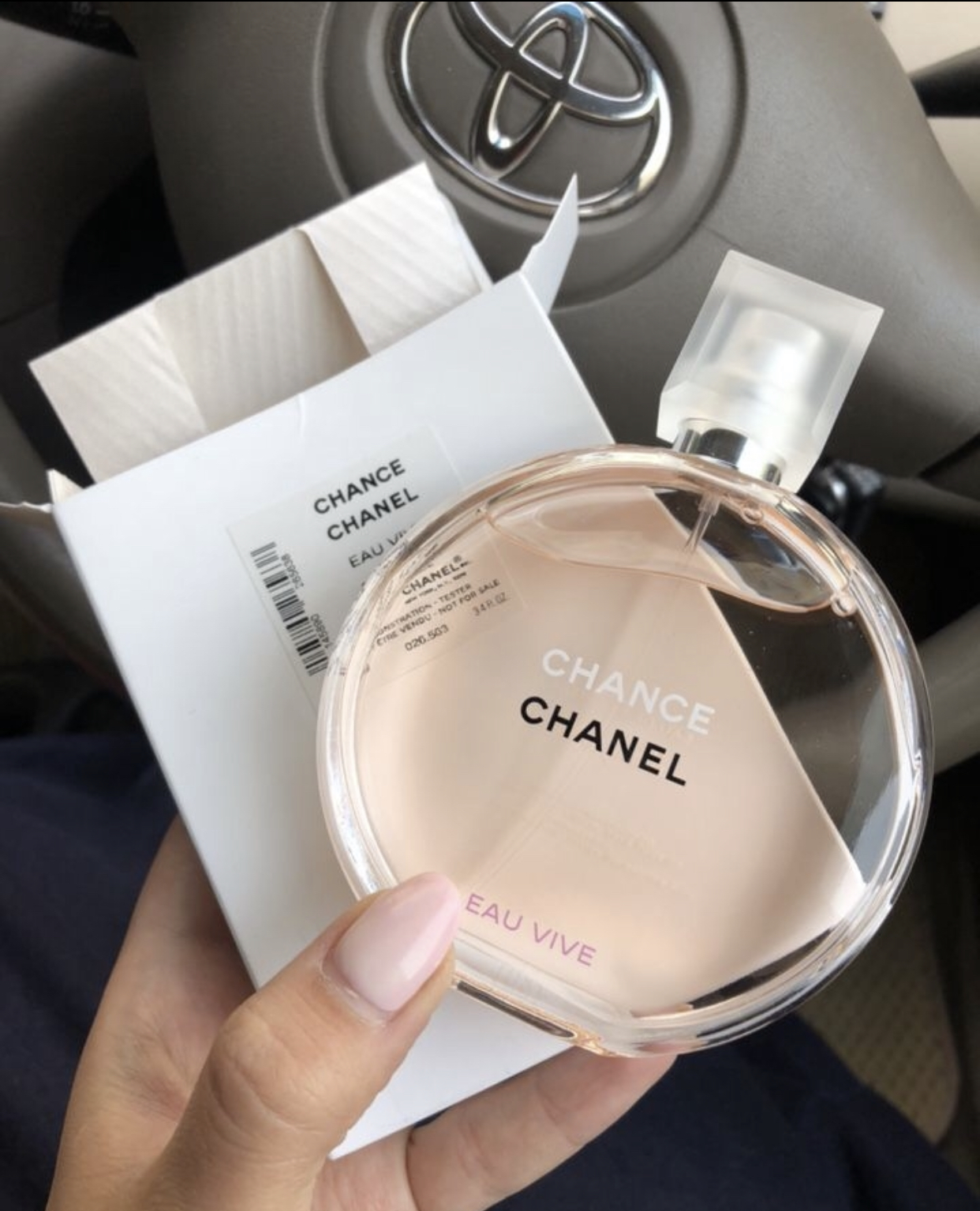 Chance vive. Chanel chance Vive тестер. Chanel chance Eau Vive. Chanel Eau Vive. Chance Eau Vive от Chanel.