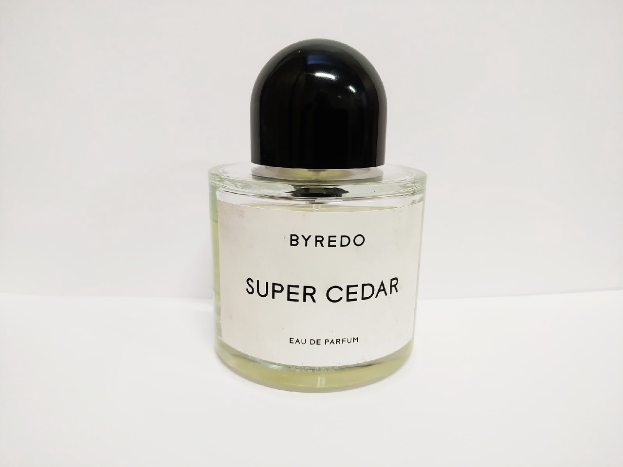 Янг роуз. Духи Byredo young Rose. Byredo young Rose 30 мл. Byredo super Cedar. Byredo young Rose 100.