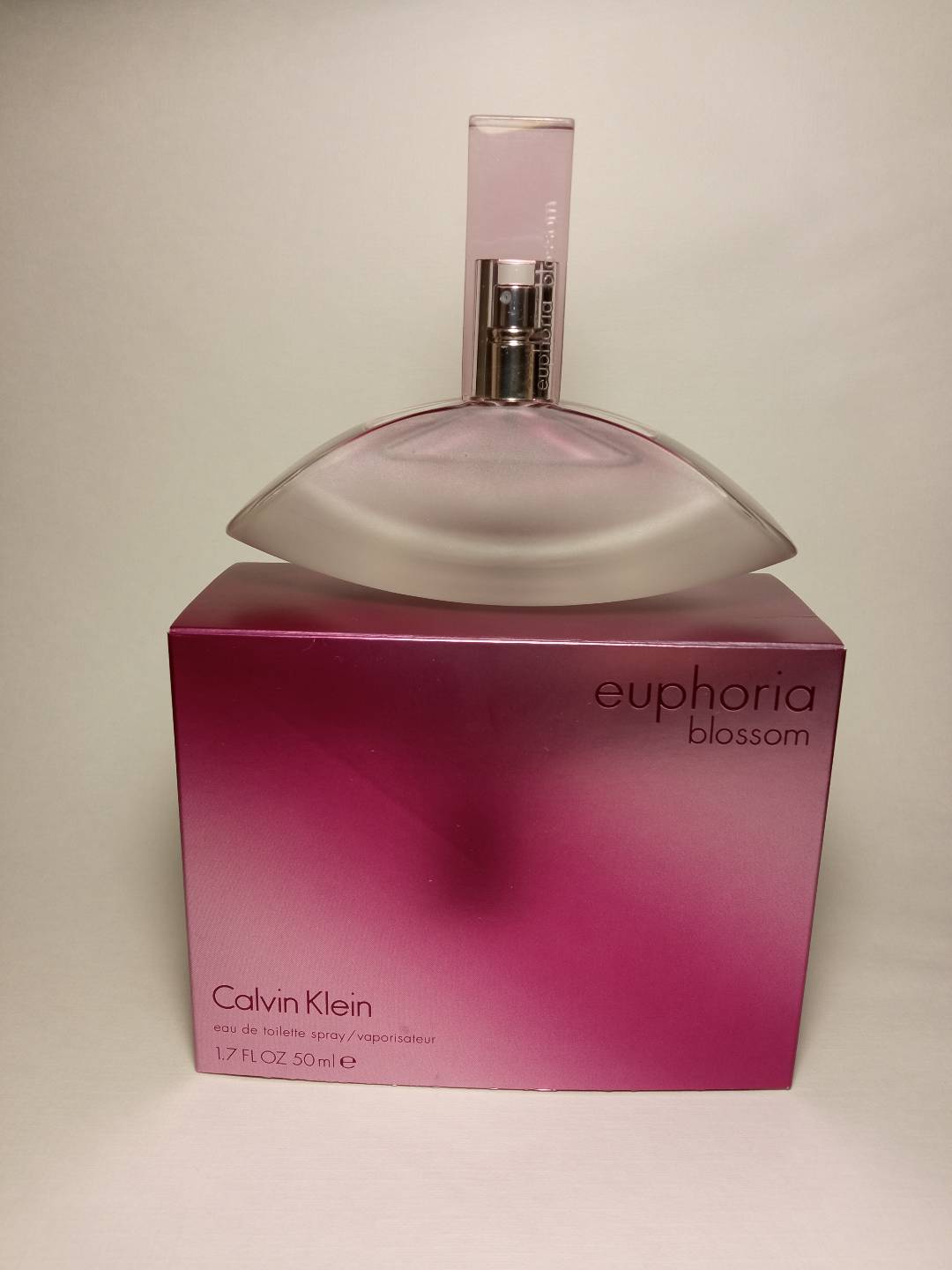 Эйфория блоссом Кельвин. Calvin Klein Euphoria Blossom купить.