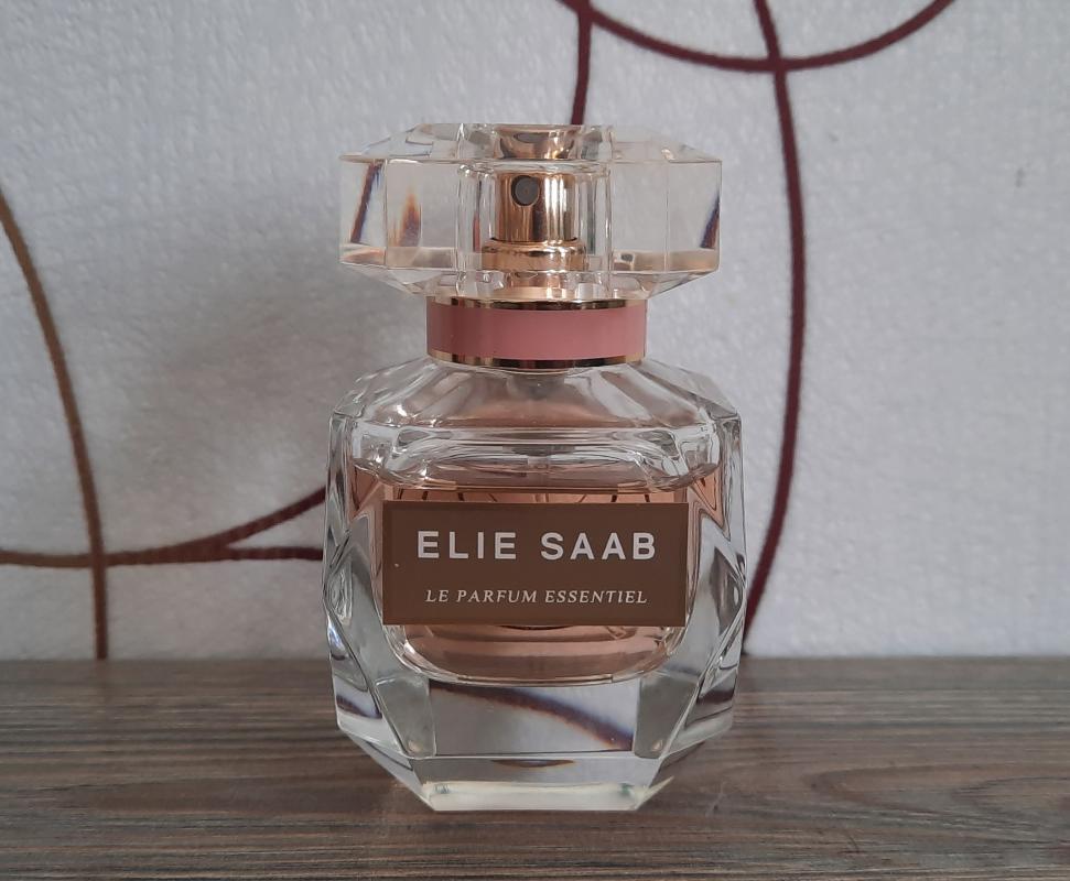 Parfum essentiel. Le Parfum essentiel Elie Saab картинка.