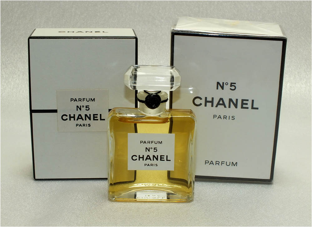 Шанель париж духи. Шанель 5 парфюмированная вода 100 мл. N 5 Chanel Paris. N°5 парфюмерная вода 100 мл. Paris – Paris Chanel for women.