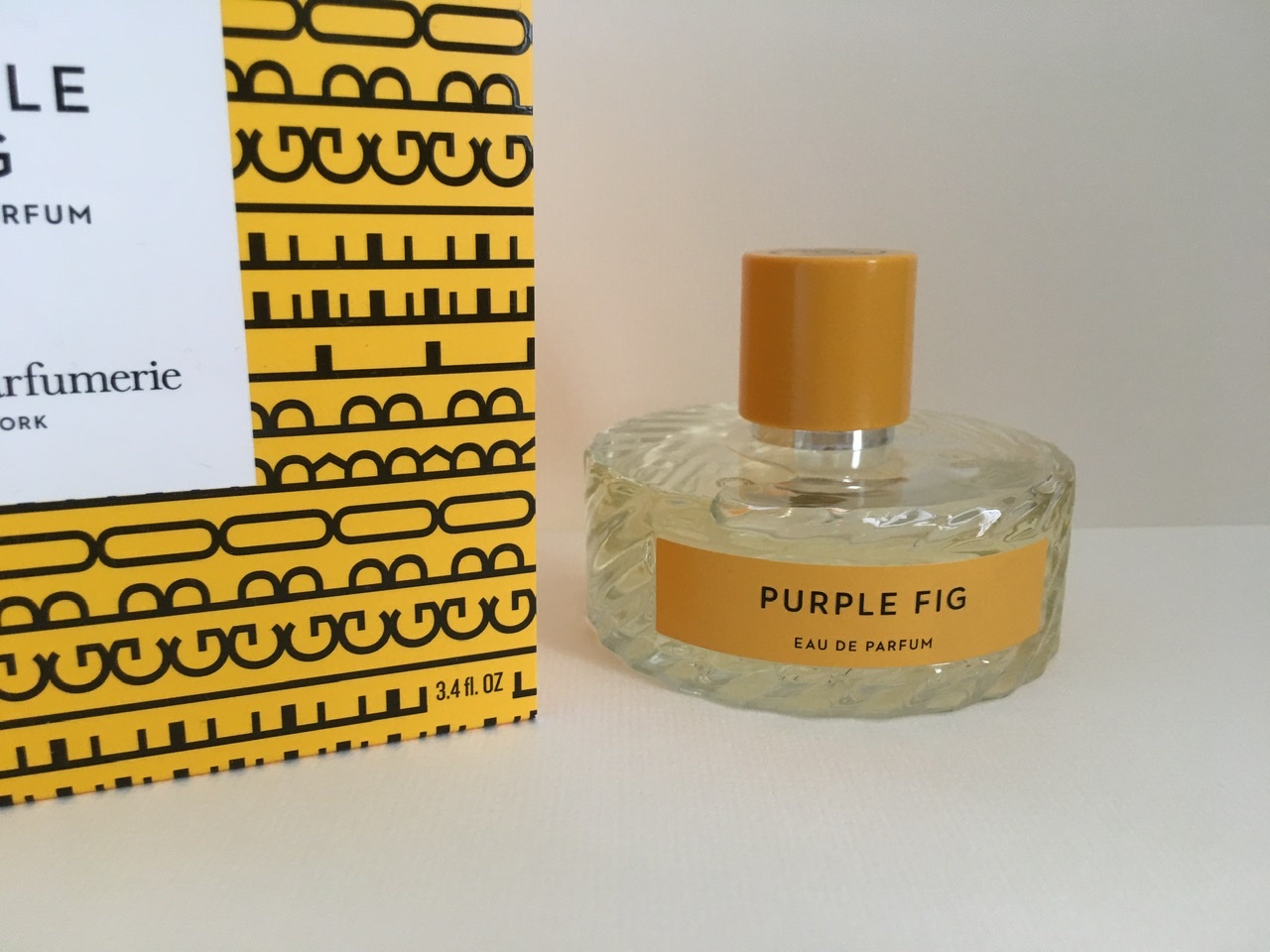 Purple fig vilhelm. Purple Fig Vilhelm Parfumerie. Wilhelm Parfumerie Purple Fig 10 мл.