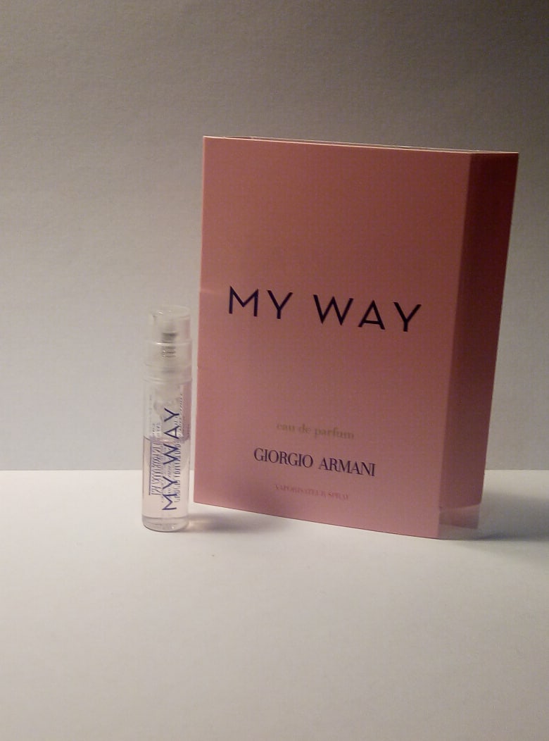 My way giorgio armani фрагрантика. Парфюм май Вей Джорджио Армани. Giorgio Armani my way пробник. Георгий Армани духи. My way духи оригинал.