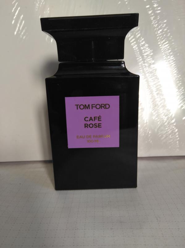 Tom ford cafe rose 2023 отзывы. Духи том Форд женские дамасская роза. Tom Ford Rose de Russie. Tom Ford Rose de Russie вывел из продажи.