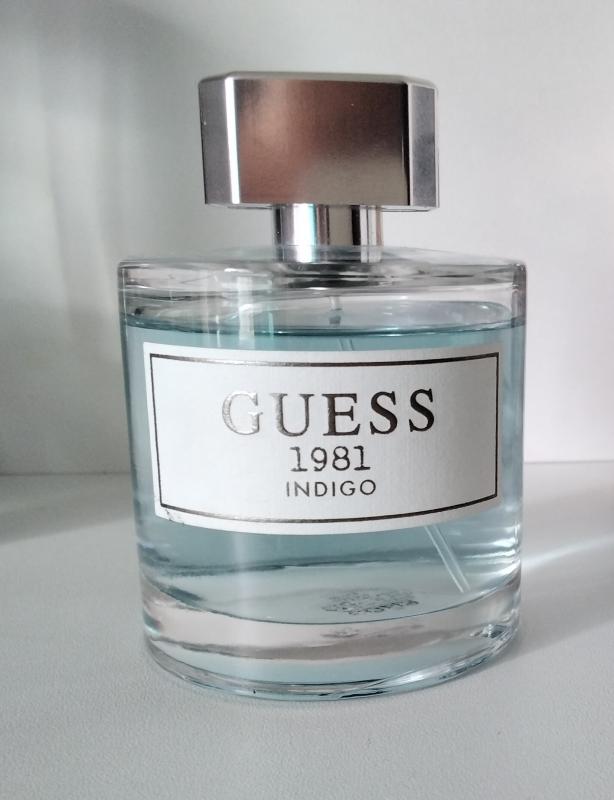 Туалетная вода гесс 1981. Guess 1981 Indigo. Туалетная вода guess 1981 50мл женская 50. Духи guess Indigo. Guess 1981 men духи.