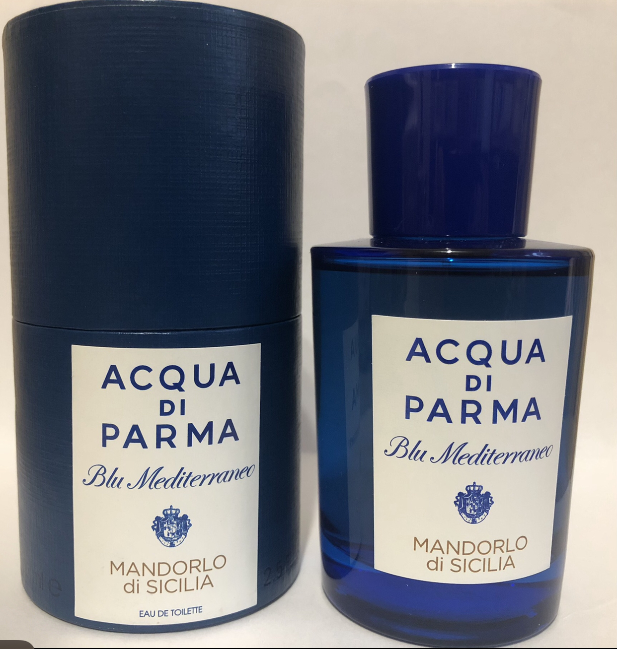 Acqua di parma mandorlo di sicilia. Аква ди Парма Мандорло ди Сицилия.