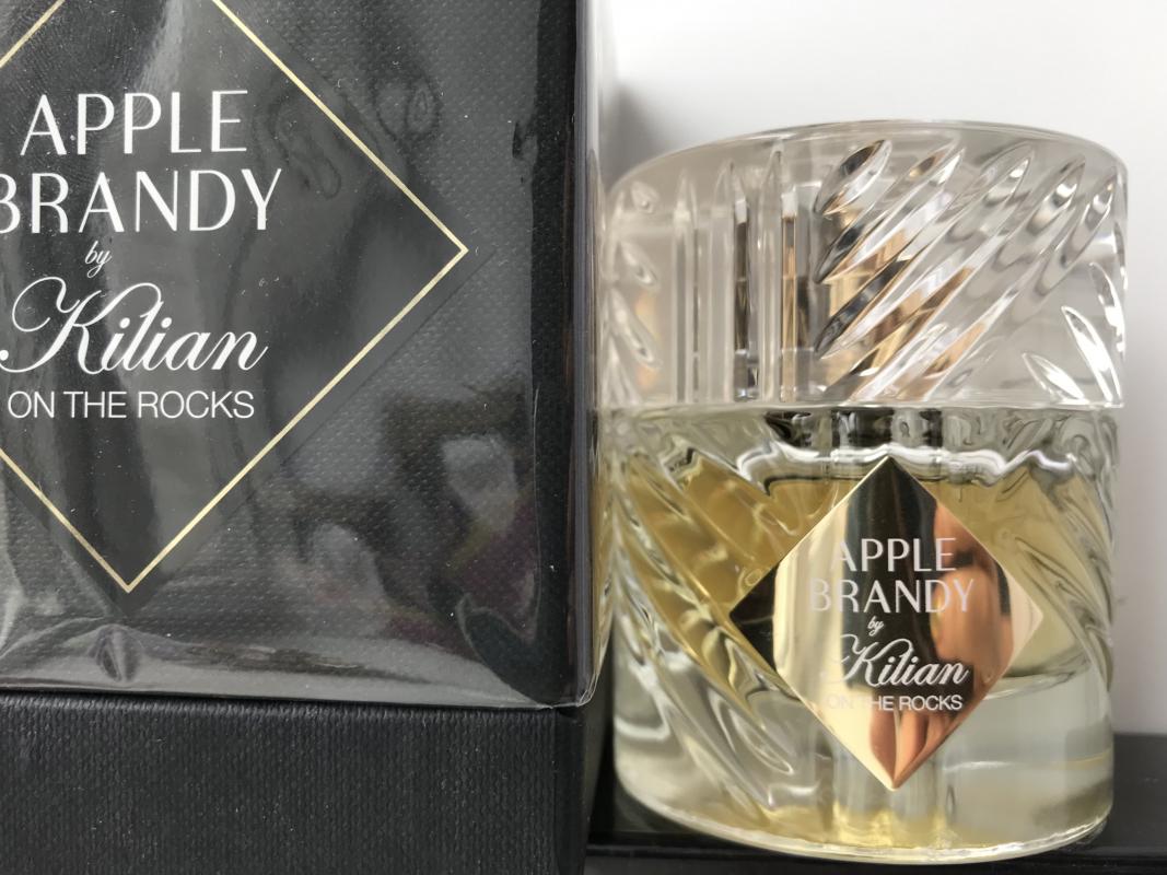 Kilian apple brandy on the rocks. By Kilian Roses on Ice, 50 ml. Roses on Ice by Kilian 50 мл. Kilian Roses on Ice EDP 50ml. By Kilian Roses on Ice Eau de Parfum.