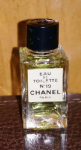 Chanel, No 19 Eau de Toilette