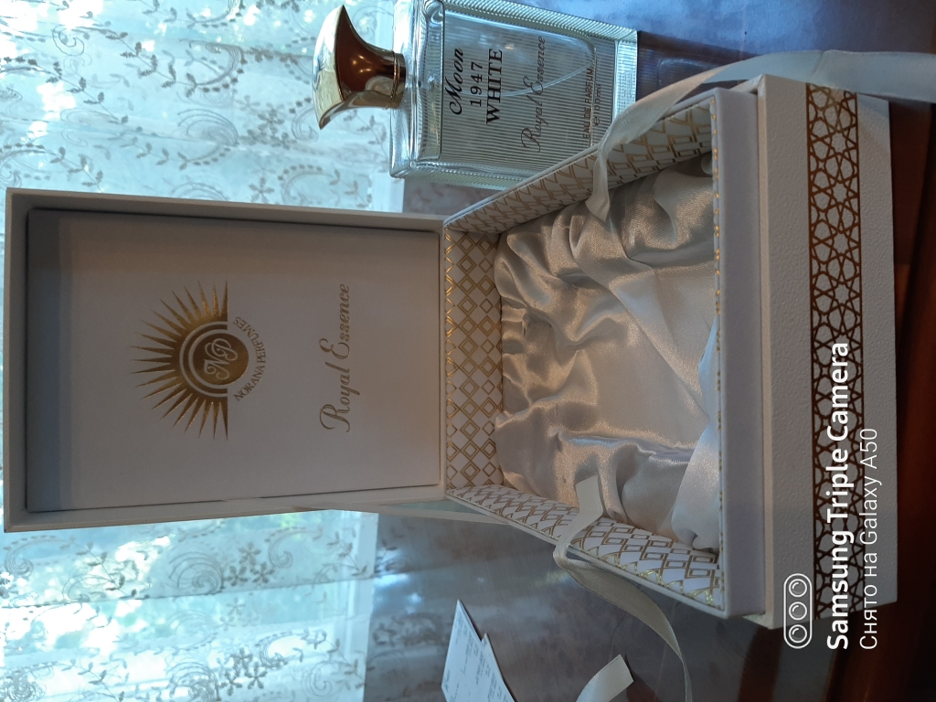 Noran perfumes moon white. Духи Moon 1947 White. Норан Парфюм Вайт 1947. Мун Вайт Парфюм. Норан Парфюмс Moon 1947 White.