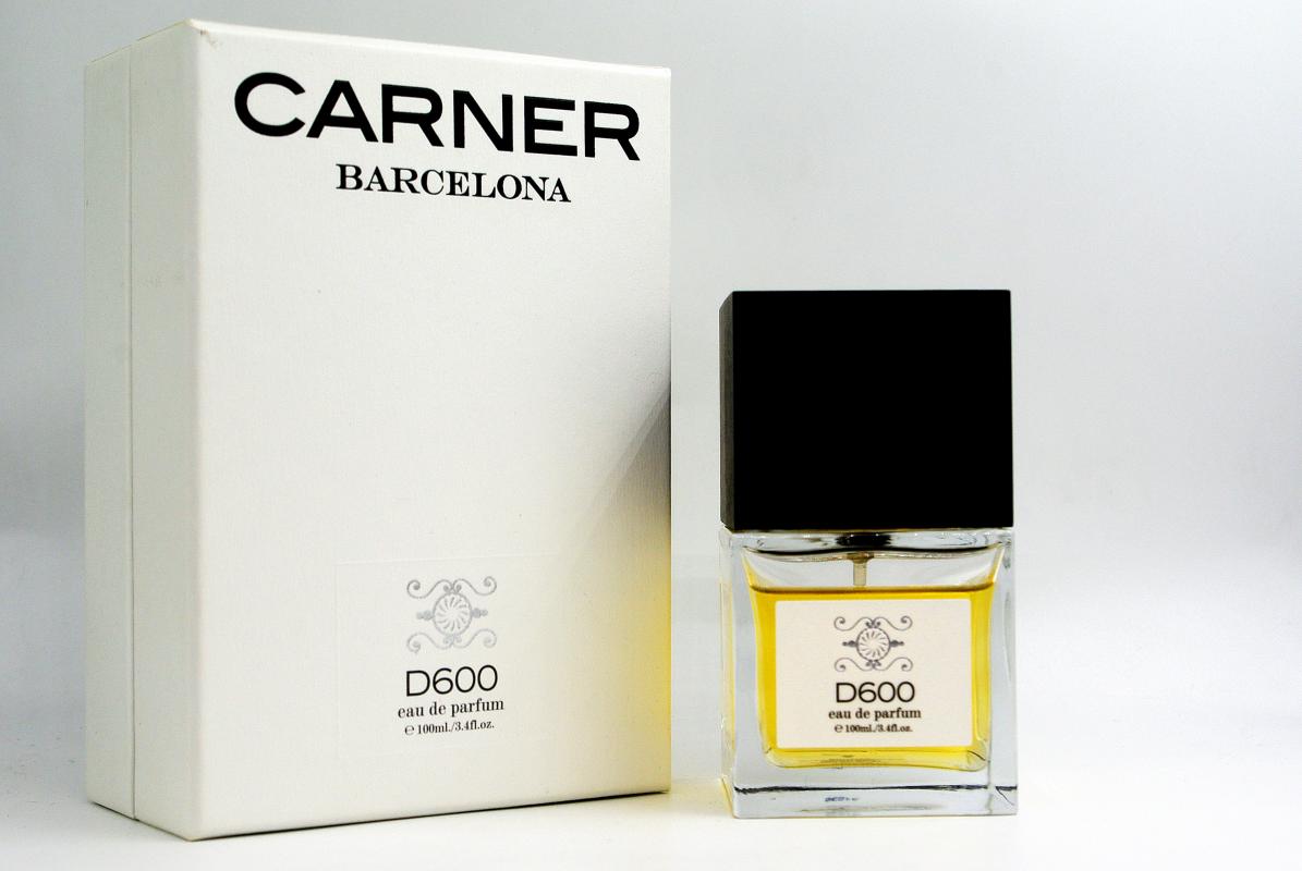 Карнер барселона мун. Carner Barcelona super Moon 100 ml. Carner Barcelona el born. Carner Barcelona d600. Carner Barcelona Black Calamus 5ml EDP отливант.