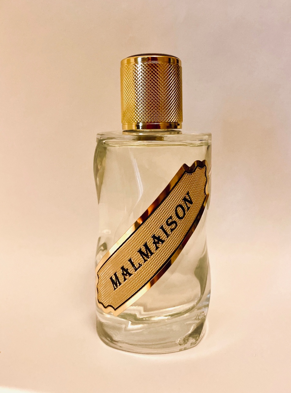 12 парфюмеров. 12 Parfumeurs Francais Marqueyssac EDP 100ml. 12 Парфюмеров Malmaison. Malmaison духи смородина. 12 Парфюмеров духи Мальмезон.