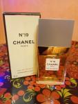 Chanel, No 19 Eau de Parfum