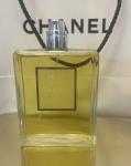 Chanel, No 19 Poudre