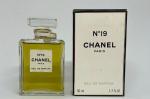 Chanel, No 19 Eau de Parfum