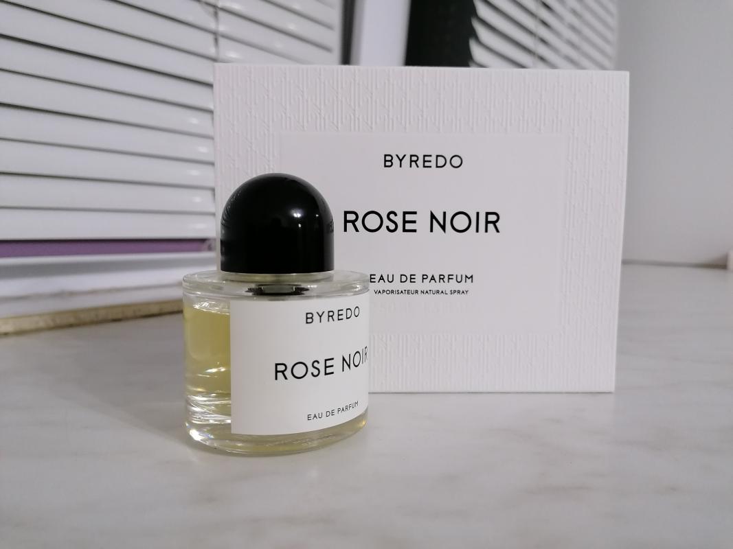 Byredo rose noir. Парфюм Byredo Rose Noir. Byredo Rose Noir Ноты. Byredo — Rose Noir Unisex.