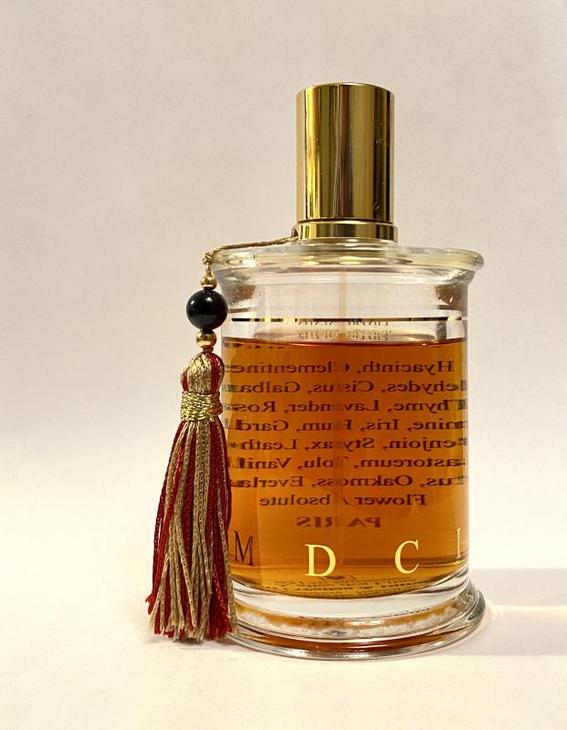 Parfumeurs francais marie de medicis. Кастореум Парфюм. Флаконы MDCI Parfums. Шипр Нобиль.