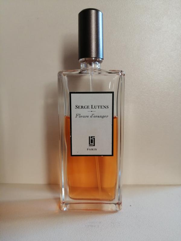 Serge lutens fleurs d oranger. Fleur d'oranger Serge Lutens реклама. Флердоранж Серж лютенс. Атлас Гарден fleur d'oranger.