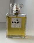 Chanel, No 19 Eau de Parfum