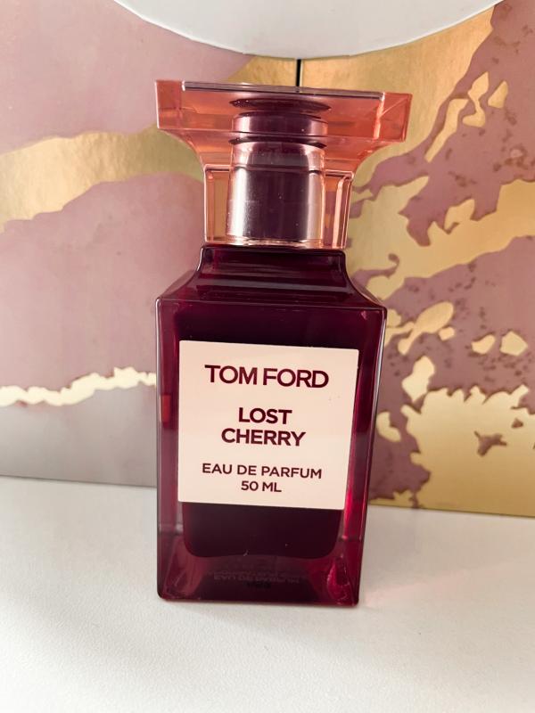 Том форд черри оригинал. Tom Ford Lost Cherry оригинал и подделка. Том Форд черри оригинал диффузор.