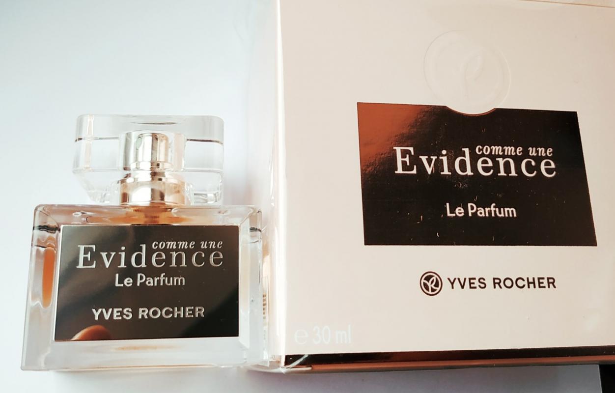 Evidence parfum. Духи эвиденс 30 мл. Эвиденс Ле парфам. Парфюм evidence incandencean. 09 Extrait Парфюм.