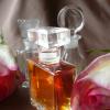 Прикрепленное изображение: Rosa, Roxana Illuminated Perfume.jpg