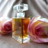 Прикрепленное изображение: Rosa, Roxana Illuminated Perfume.jpg